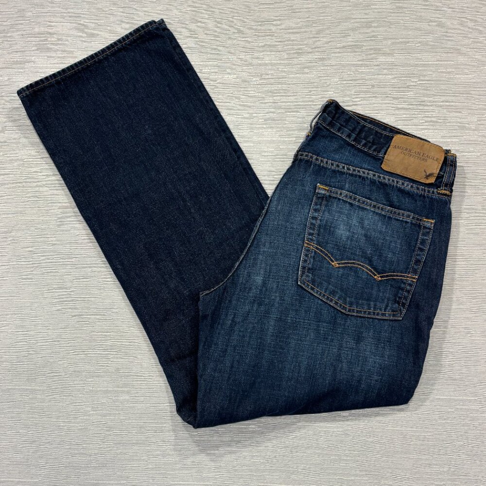 American Eagle Jeans Mens 34 x 32 Original Boot Medium Wash 100% Cotton Denim